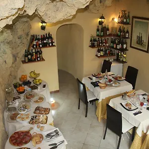 Montevergini Centro Barocco 3*, Noto Italia